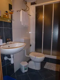 Matic Apartments - Baño