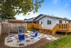 Updated Townhome: Near Airport & Shopping! - Intérieur