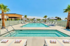Acres Landing - Piscine