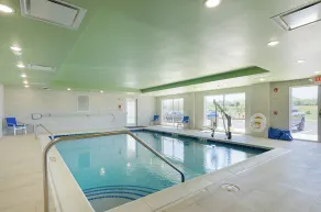 Holiday Inn Express & Suites - Abingdon by IHG - Piscine