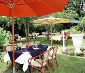 Hotel L'auberge Du Souverain - Restaurant