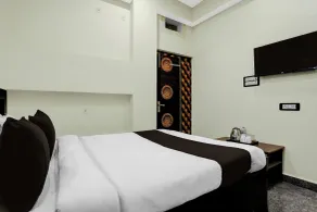 Hotel O Divisha - Rom