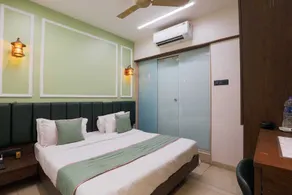 The Cattleya Hotel, Near Mumbai International Airport - Rom