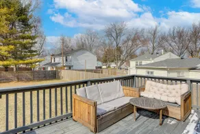6 Mi to Dtwn Toledo! Family-friendly Haven w/ Deck - Interiör