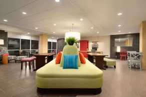 Home2 Suites by Hilton Baton Rouge - Reception