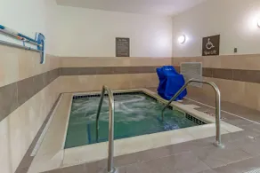Comfort Suites Billings - Piscine