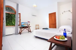 Hotel Meli - Vue de la chambre