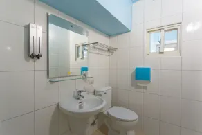 I Hi Hotel - Bathroom