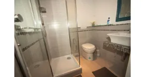 Da Molly - Bathroom