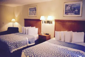 Days Inn by Wyndham Anaheim Near the Park - Chambre