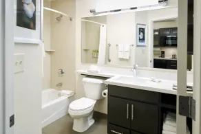 Candlewood Suites Lafayette by IHG - Salle de bain