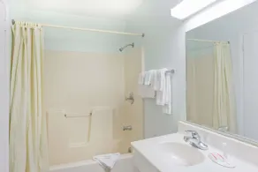 POCONO NIGHT LODGE - Salle de bain