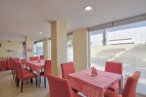 Super Townhouse Hills Palace - Ristorante