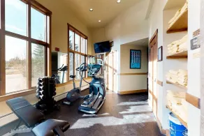 Red Hawk Townhomes 2 Bedroom Rental In River Run Village - Fitnessfaciliteter