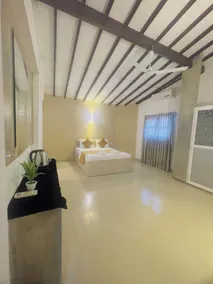 Chrish Residence - Room