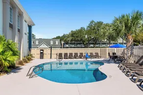 Holiday Inn Express Saint Simons Island by IHG - Piscine