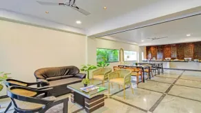 FabHotel Namaha Suites - Nr Hyderabad International Airport, Shamshabad - Restaurante