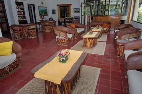 Agua Blanca - Reception