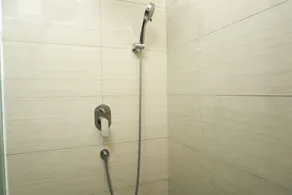 Highest Value 1BR Apartment at Ciputra International - Bathroom