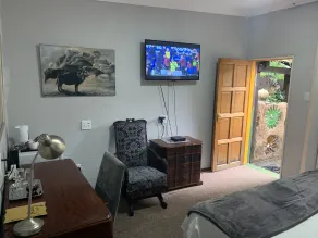Rabbit Hole Hotel - Room