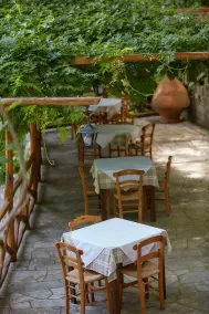 Palios Stathmos - Restaurant