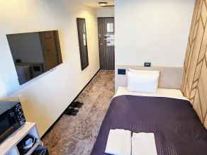 HOTEL LiVEMAX BUDGET Yokohama Tsurumi - Chambre