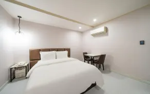 Bulgwang CS Hotel - Habitación