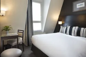 Hôtel Albert 1er Paris Lafayette - Ausblick vom Zimmer