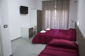 Tiburtina Royal Suites - Chambre