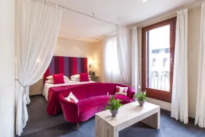 Charming Hotel dei Chiostri - Værelse