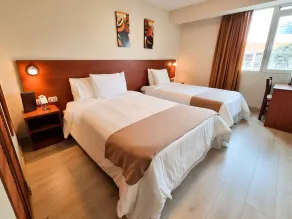 Hotel Las Palmas - Room