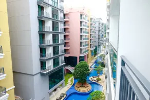 Citrus Grande Hotel Pattaya by Compass Hospitality - Vue de la chambre
