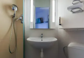 B&B HOTEL Nancy Laxou Zenith - Salle de bain