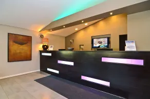 Lexington Inn & Suites NW Chicago Elgin - Réception