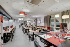 Hôtel l'Amandier Nanterre - Restaurant