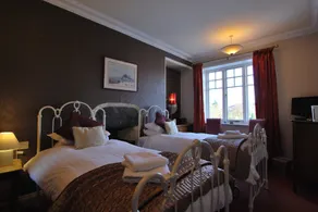 The Sun - Room