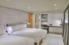 Stay Central Hotel - Room