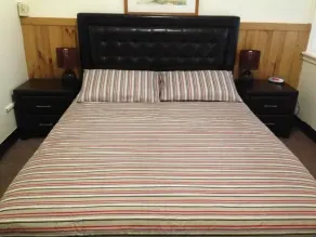 Aquarius Motel - Room