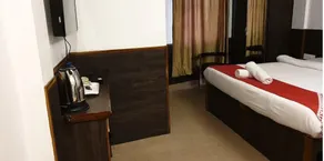 HOTEL INDIANA - Room