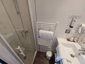 Chez Terrassier - Logis Hôtels - Hotel et Restaurant - Bagno