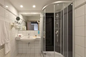 Hotel Stadt Hameln - Bathroom