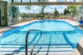 Motel 6-Southgate, MI - Detroit - Pool
