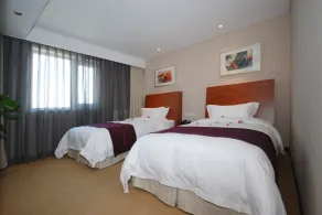 Comfort Suites - Room
