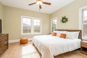 Game Room & Wraparound Decks: Cullowhee Home! - Innenbereich