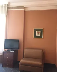 Hotel Bristol - Room