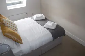Cosy Two Bed in Islington - Camera