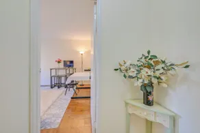 Cozy Bay Shore Condo Near Museums & Outdoor Rec! - Interior