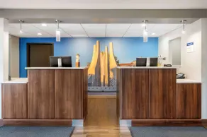 Best Western Plus Lafayette Hotel University Area - Réception