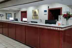 Clarion Inn Southern Pines - Pinehurst - Lobby