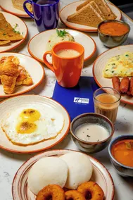 Holiday Inn Express Kolkata New Town by IHG - Restaurang
